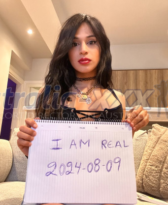 Photo escort girl BELLA SAHARA : the best escort service