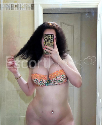 Photo escort girl EYLUL YERLITAS: the best escort service