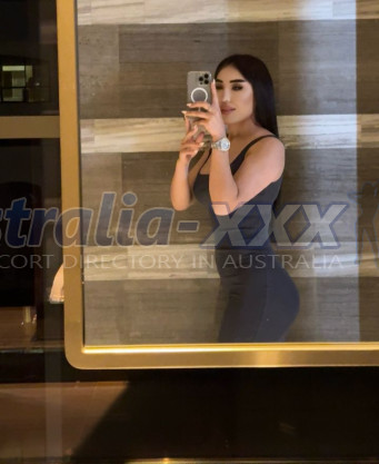 Photo escort girl Almira: the best escort service