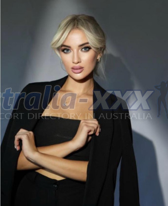 Photo escort girl IRINA: the best escort service