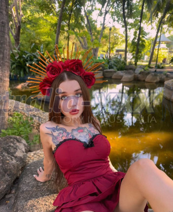 Photo escort girl Alena : the best escort service