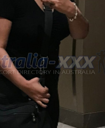 Photo escort girl Elanur: the best escort service