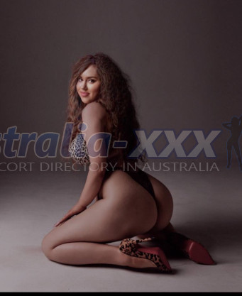 Photo escort girl Karina: the best escort service