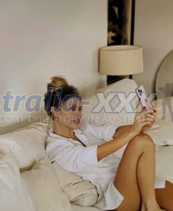 Photo escort girl Mari Zoe: the best escort service