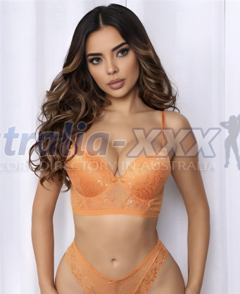 Photo escort girl Arianna: the best escort service