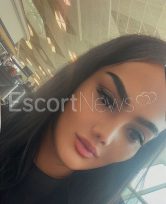 Photo escort girl Elina: the best escort service