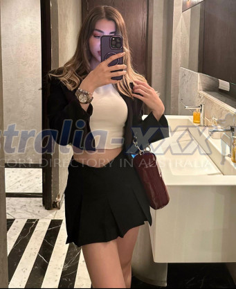 Photo escort girl CEMRE: the best escort service