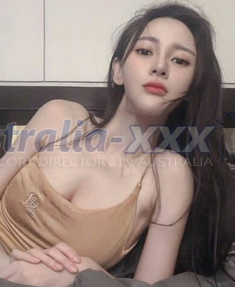 Photo escort girl Yong Li: the best escort service