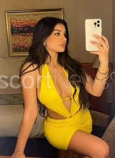 Photo escort girl Feruza: the best escort service