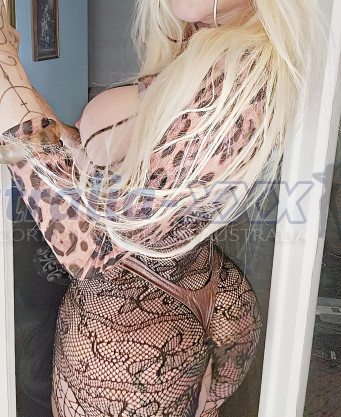 Photo escort girl MARIA: the best escort service