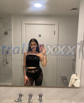 Photo escort girl Berenn : the best escort service