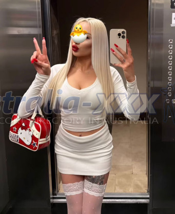 Photo escort girl OZGE RUYA : the best escort service