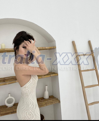 Photo escort girl Aiya: the best escort service