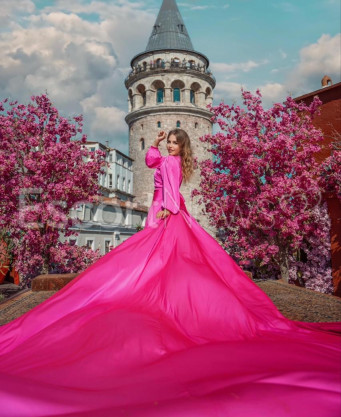 Photo escort girl VIVIAN LUX: the best escort service