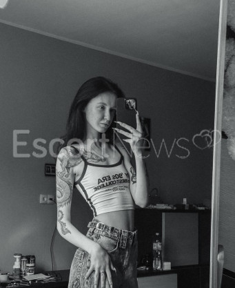 Photo escort girl Martha: the best escort service