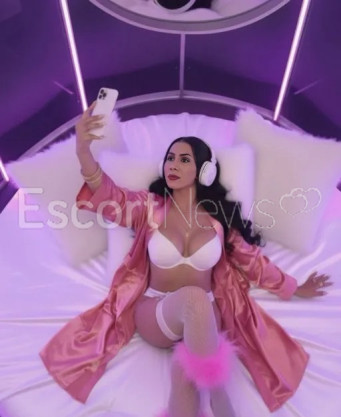 Photo escort girl Jeniffer sales : the best escort service