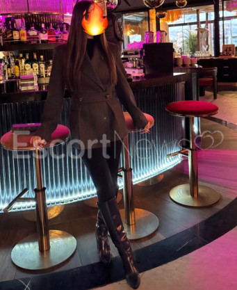 Photo escort girl Derin: the best escort service