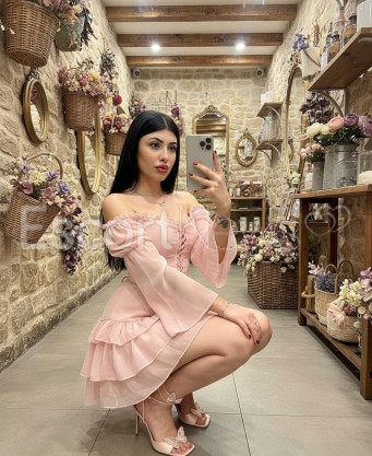 Photo escort girl Parla: the best escort service