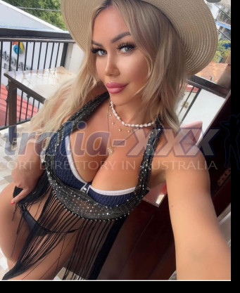 Photo escort girl Darina: the best escort service