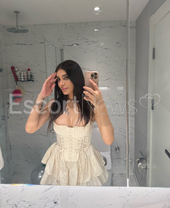 Photo escort girl Rana : the best escort service