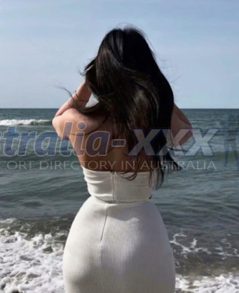 Photo escort girl Selcan: the best escort service