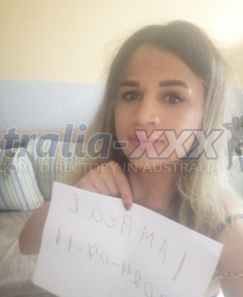 Photo escort girl Sofa : the best escort service