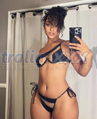 Photo escort girl NICOLE: the best escort service