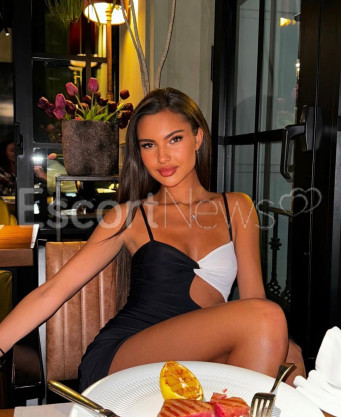 Photo escort girl Elisa: the best escort service