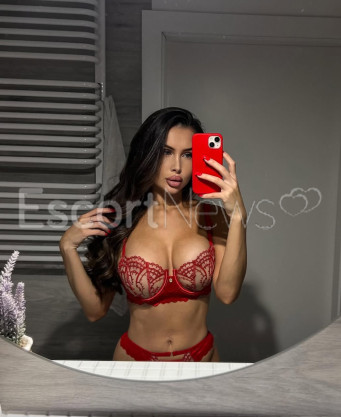 Photo escort girl Julia: the best escort service