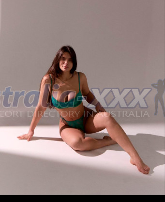 Photo escort girl Ulyana : the best escort service