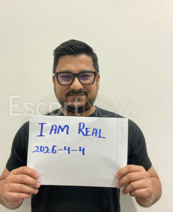 Photo escort girl Ali Azlan: the best escort service