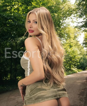 Photo escort girl Zara: the best escort service