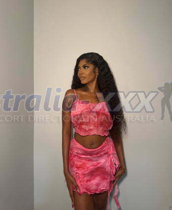 Photo escort girl Luna: the best escort service