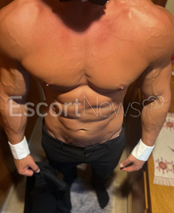 Photo escort girl muscletoyboy: the best escort service