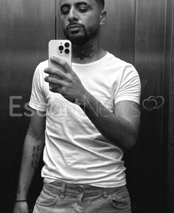 Photo escort girl Milo: the best escort service