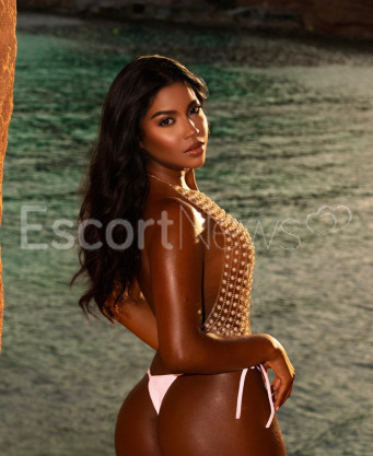 Photo escort girl Canela : the best escort service