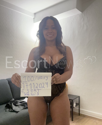 Photo escort girl July   honey : the best escort service