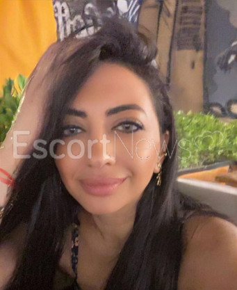 Photo escort girl Jasmin: the best escort service