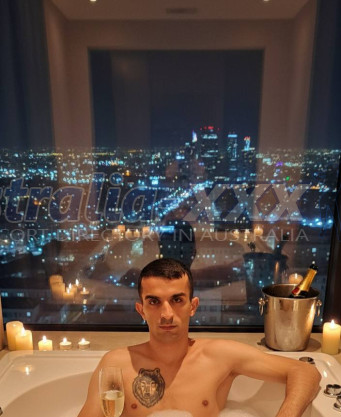 Photo escort girl Seroj: the best escort service