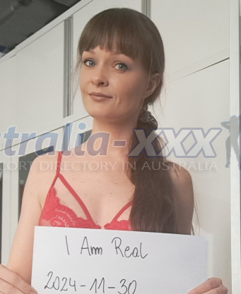 Photo escort girl Wiktoria: the best escort service