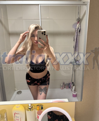 Photo escort girl Ece naz : the best escort service