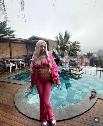 Photo escort girl Ece naz : the best escort service