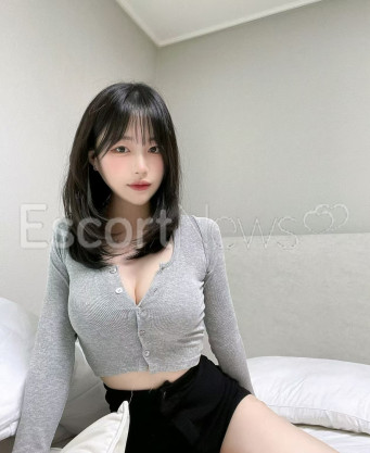 Photo escort girl sunny: the best escort service