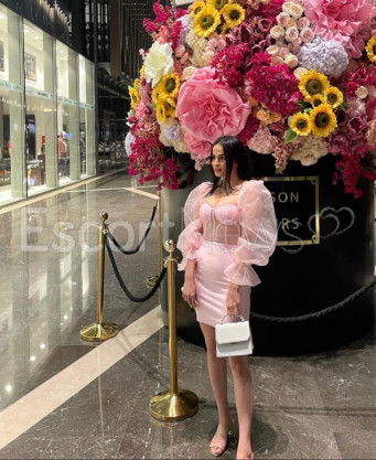 Photo escort girl Mira: the best escort service