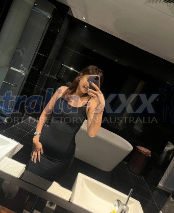 Photo escort girl Kiki: the best escort service