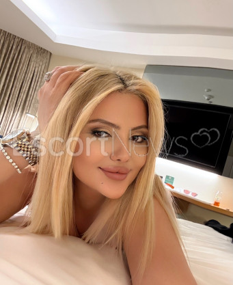 Photo escort girl Elif: the best escort service