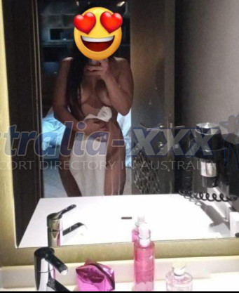 Photo escort girl Nesli: the best escort service