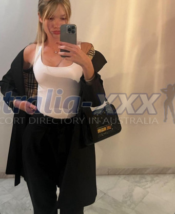 Photo escort girl Selen: the best escort service