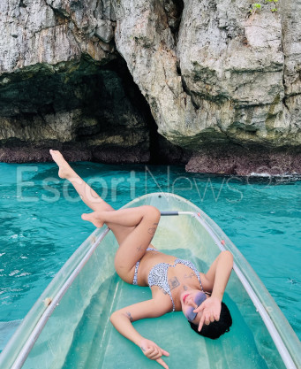 Photo escort girl Jhonesa: the best escort service