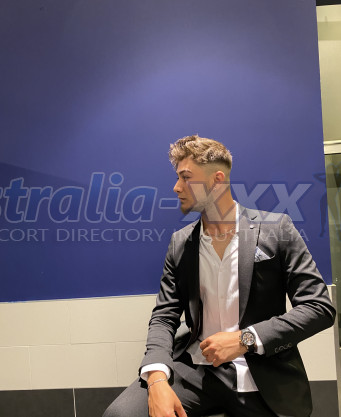 Photo escort girl Berksar: the best escort service